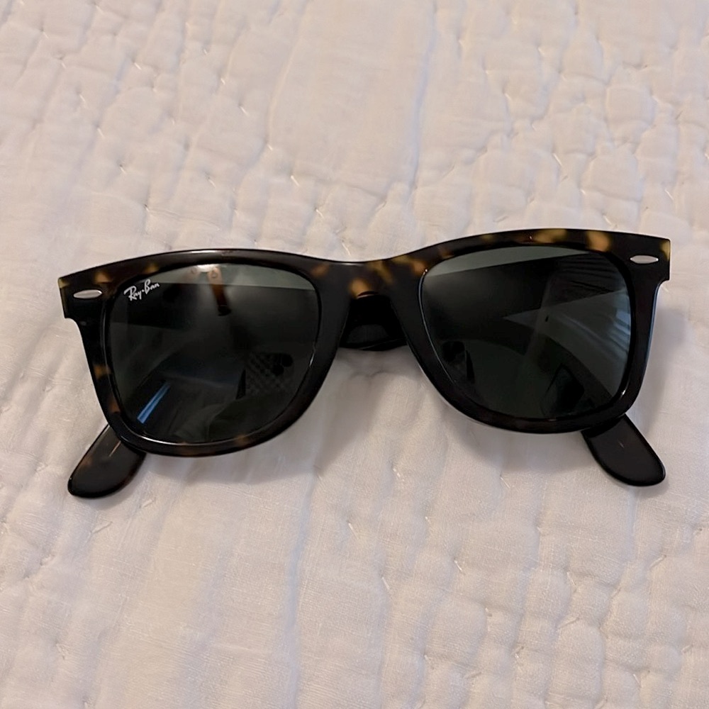 Ray-Ban RB2140 Wayfarer - Picture 4 of 10